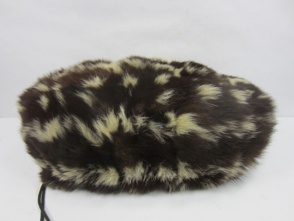 1920's Real Skunk Fur Muff