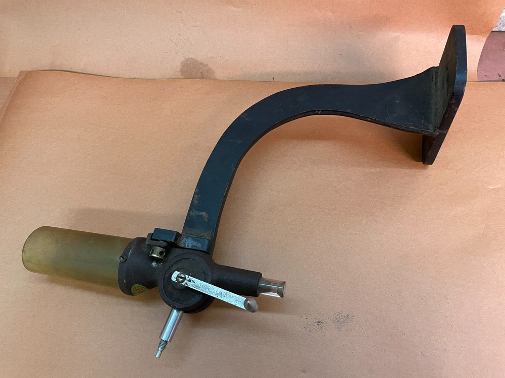 Redding Powder Measure with Bench Mount