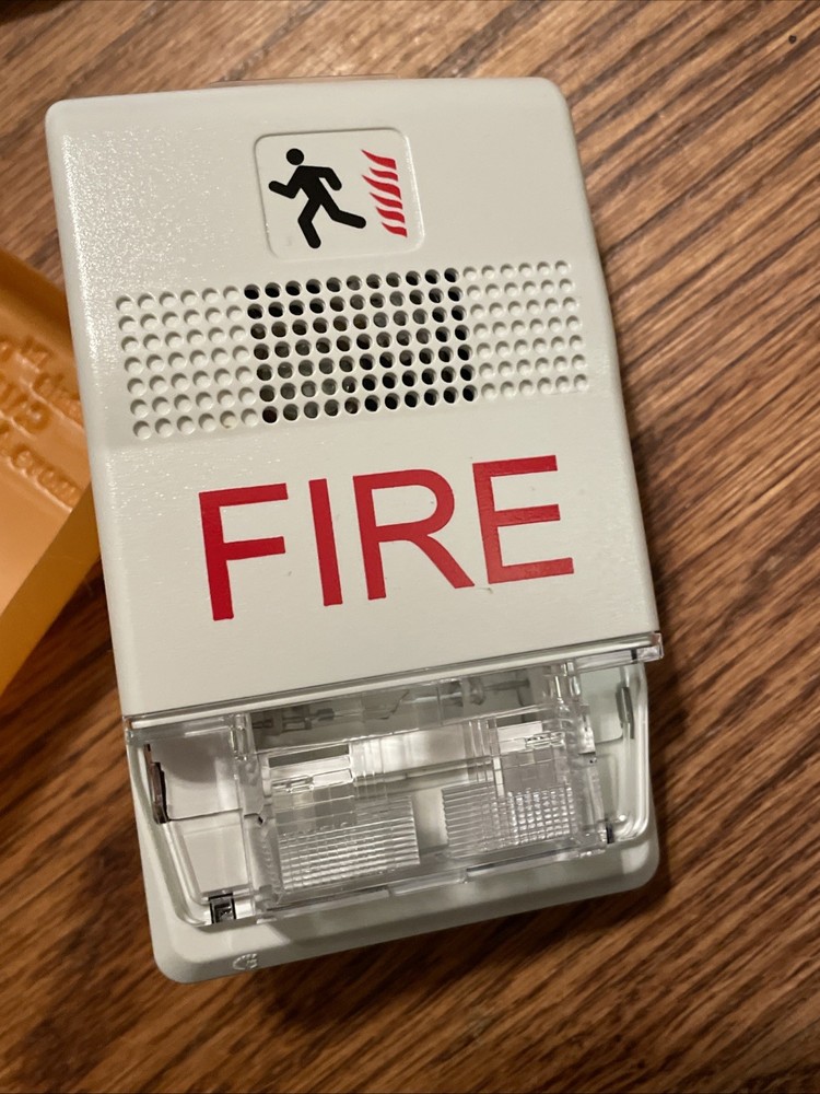 Edwards System Technology G1F-CVM Multi CD Chime Strobe 793016035233