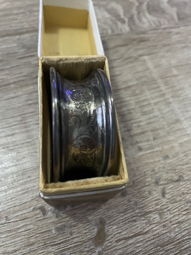 Silver napkin Ring