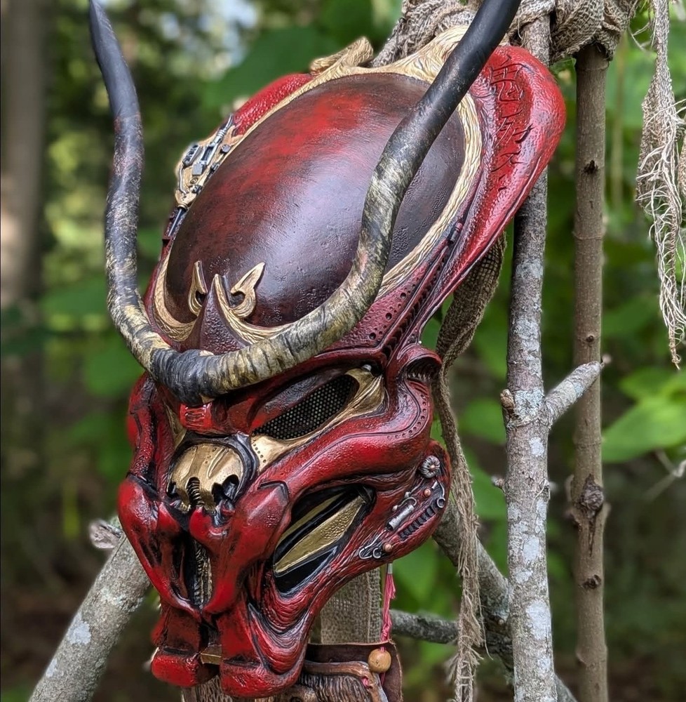 1:1 Life Size Samarui Predator Bio Mask