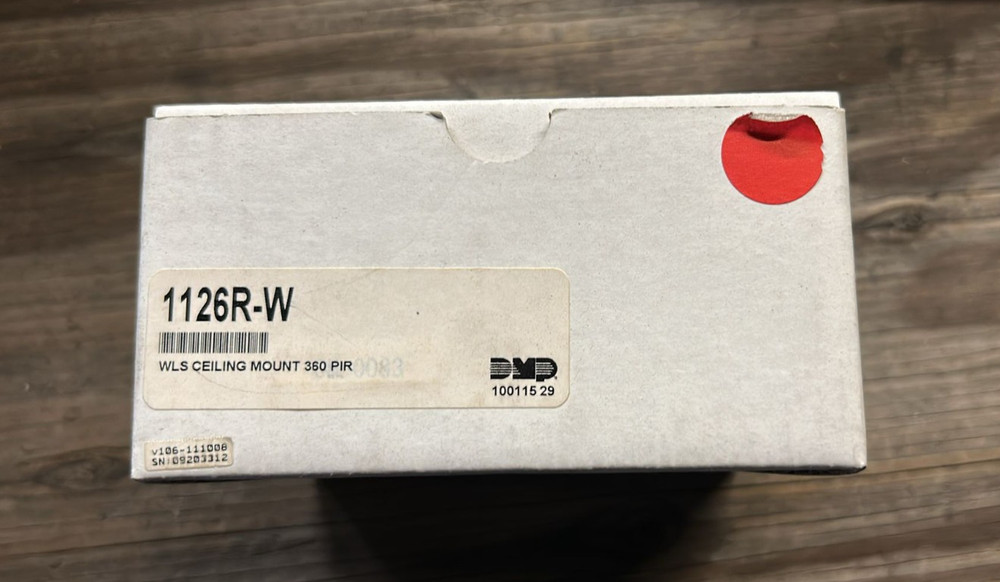 DMP 1126R-W Wireless Ceiling Mount Motion Detector