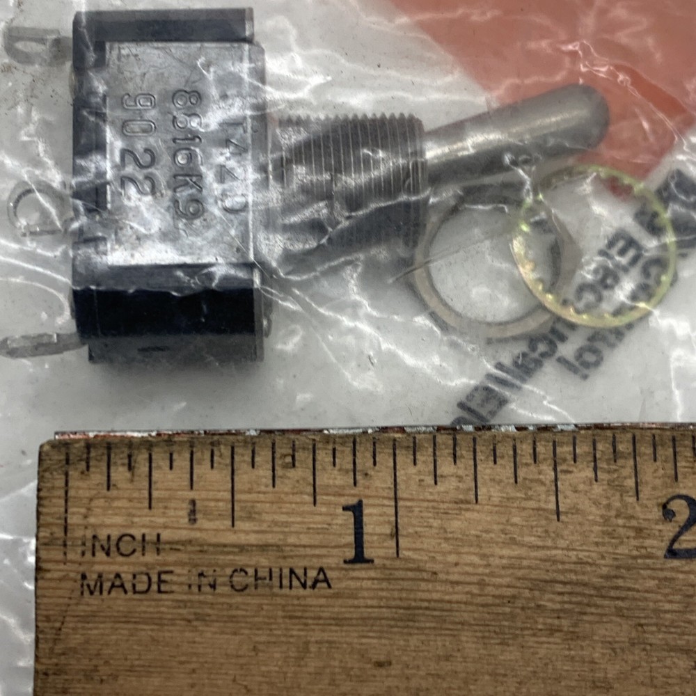 Eaton Cutler Hammer ST42D On-Momentary Toggle Switch 1-Pole