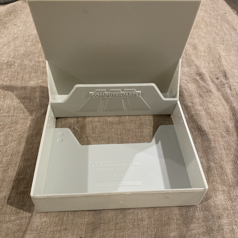 Computermate, Vintage 5.25" Floppy Disk Storage, Folding Container (Beige) 1986