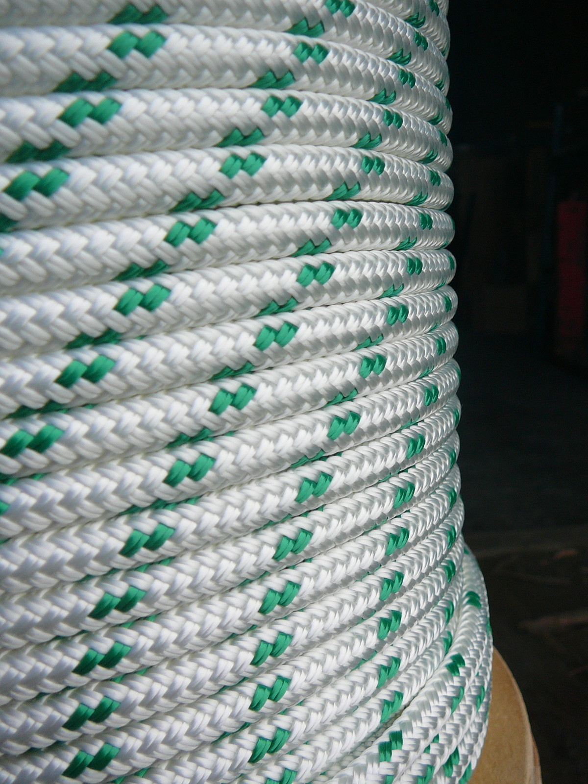 NovaTech XLE Halyard Sheet Line, Dacron Sailboat Rope 5/16" x 100' White/Green