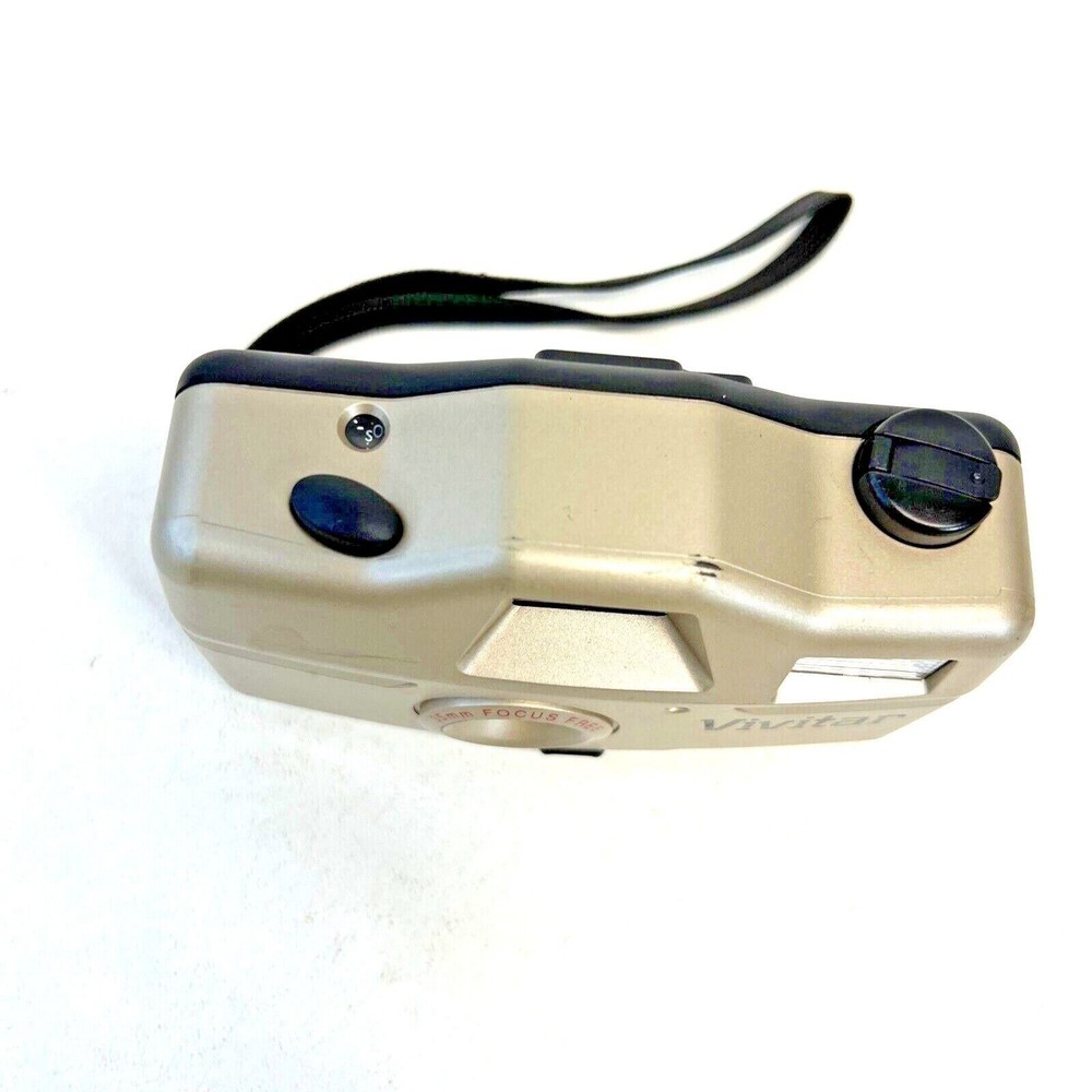 Vivitar Focus Free 35MM Point & Shoot Camera With Built-In Flash & Case