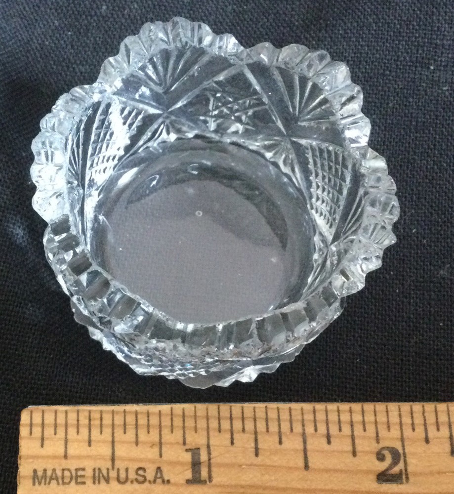 Small Round Clear Class Patterned Open Salt Cellar - 1 7/8" diameter