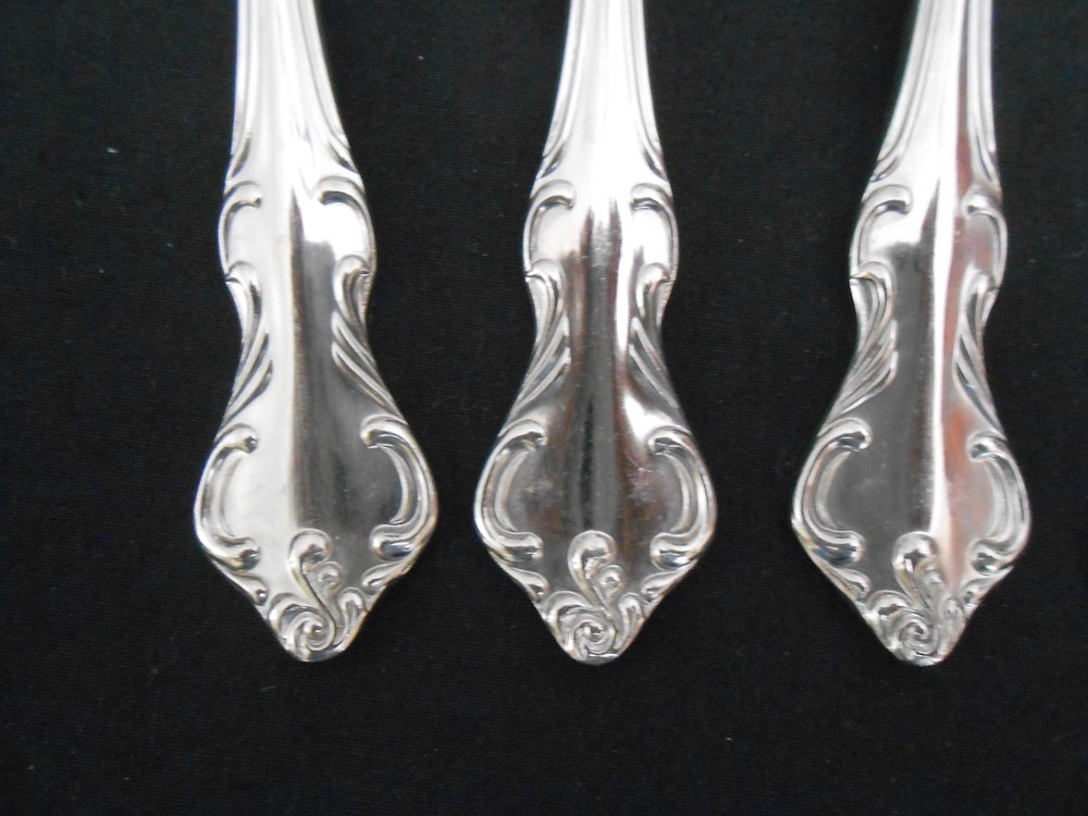6 STAINLESS FLATWARE SOUP SPOONS 7 3/8" JAPAN UNKNOWN PATTERN LINE SCROLLS