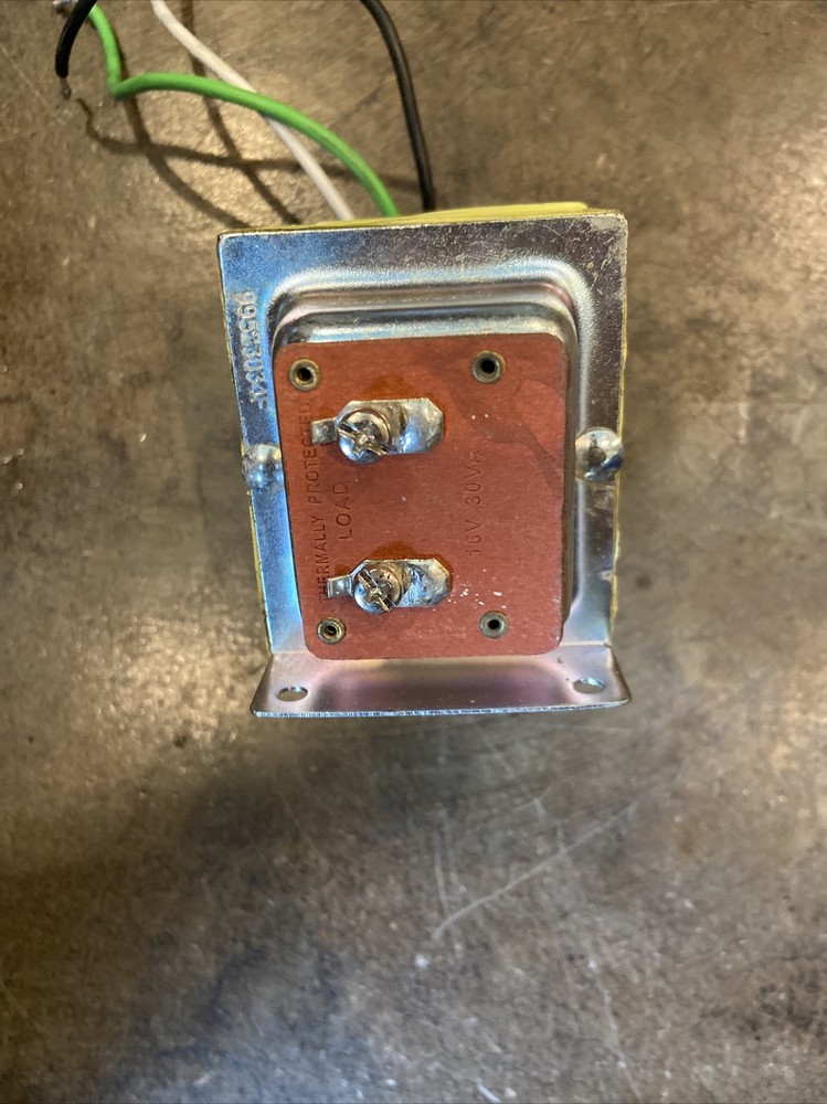 Broan-NuTone C907 Doorbell Transformer USED