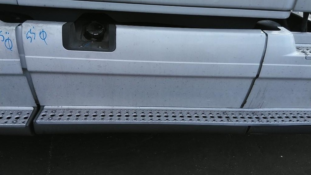 For 2016 FREIGHTLINER CASCADIA 125 SIDE FAIRING Right ,  OH