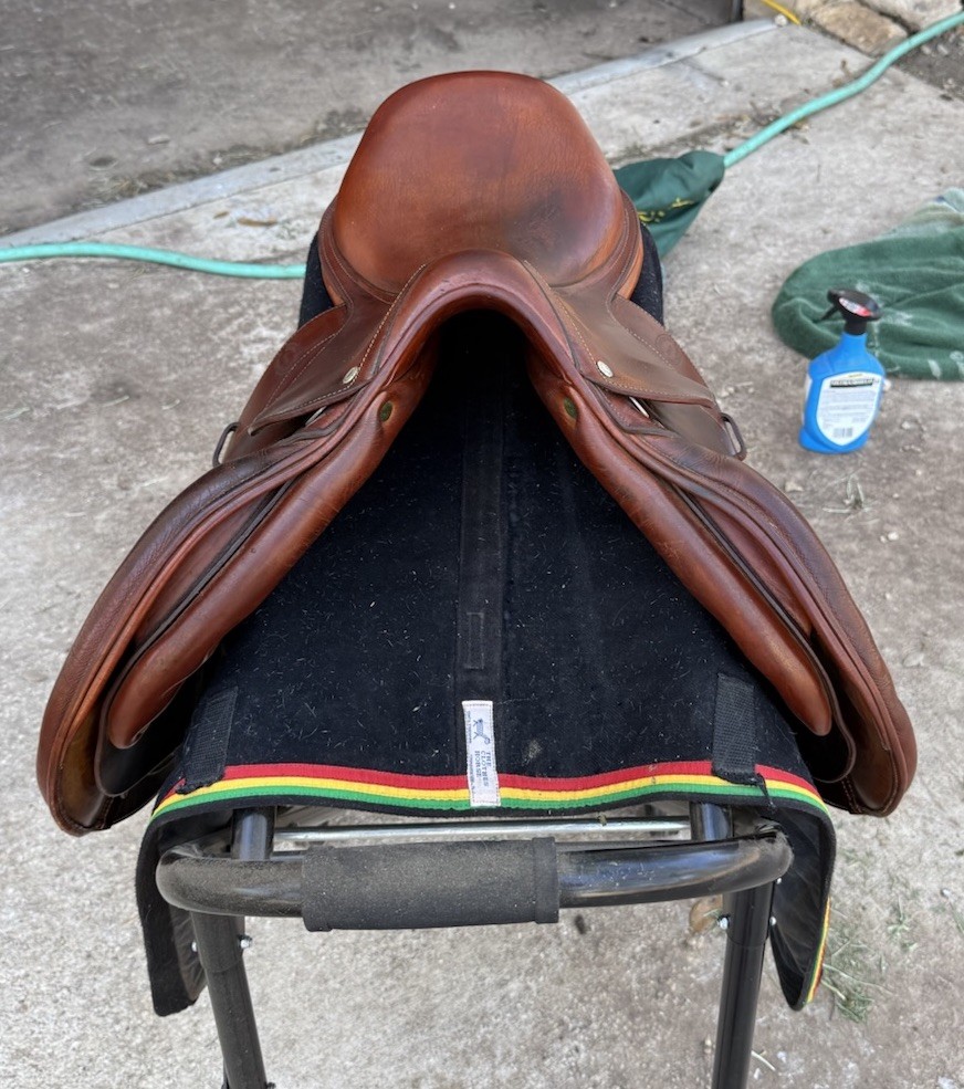 Devoucoux Socoa Saddle 17.5” 2005