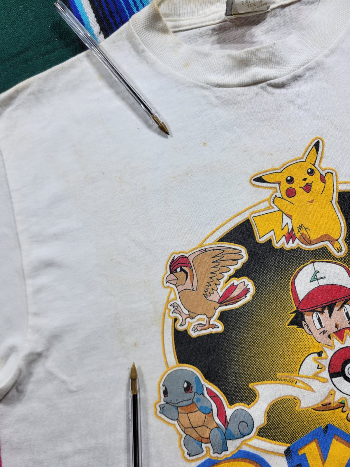 Vintage Pokemon 1999 Nintendo T-Shirt Youth Large