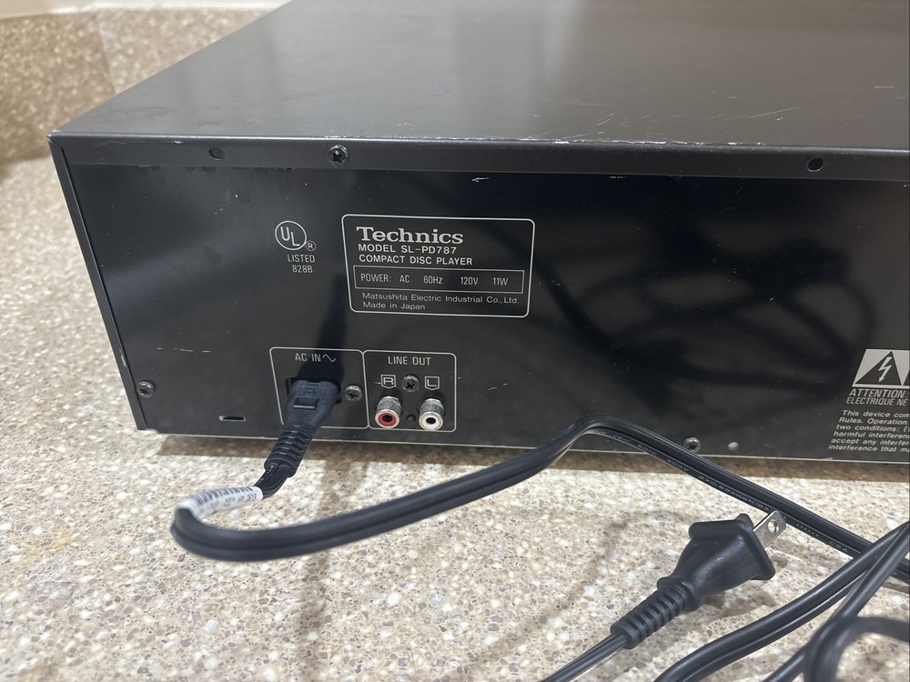 TECHNICS 5-DISC COMPACT DISC CHANGER PLAYER MODEL SL-PD787 WORKS NO REMOTE