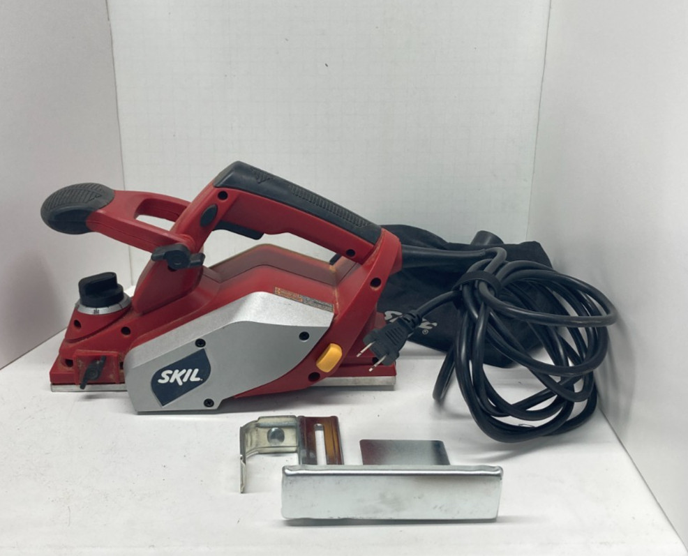 Skil 3 1/4" Power Planer Model  1560-01