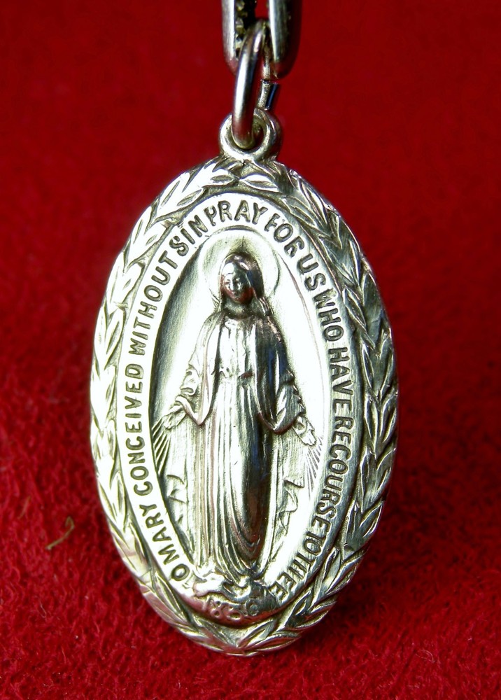 WWII Catholic Chaplain's Vintage Sterling Silver dog tag Chain Miraculous Medal