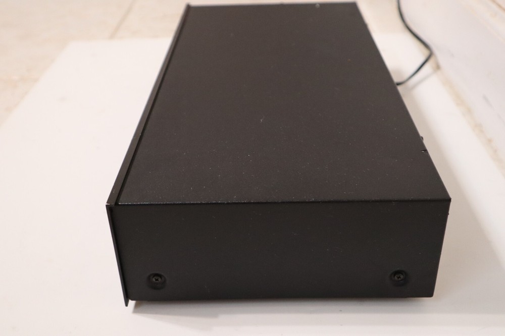 Soundcraftsmen SE550 equalizer - Tested Working