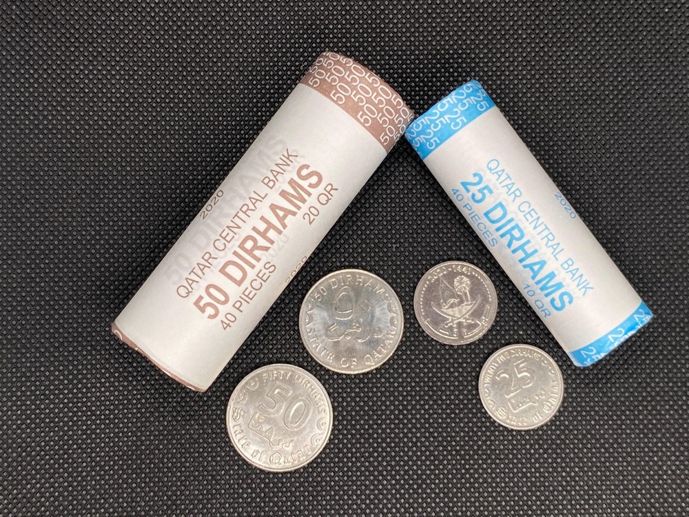 UNCIRCULATED UNWRAPPED QATAR 50 & 25 DIRHAM COIN STACK (40 IN 1) (QATARI RIYAL)