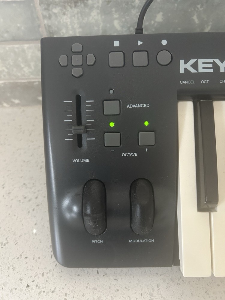 M-Audio Keystation 49 MK3 USB MIDI Controller