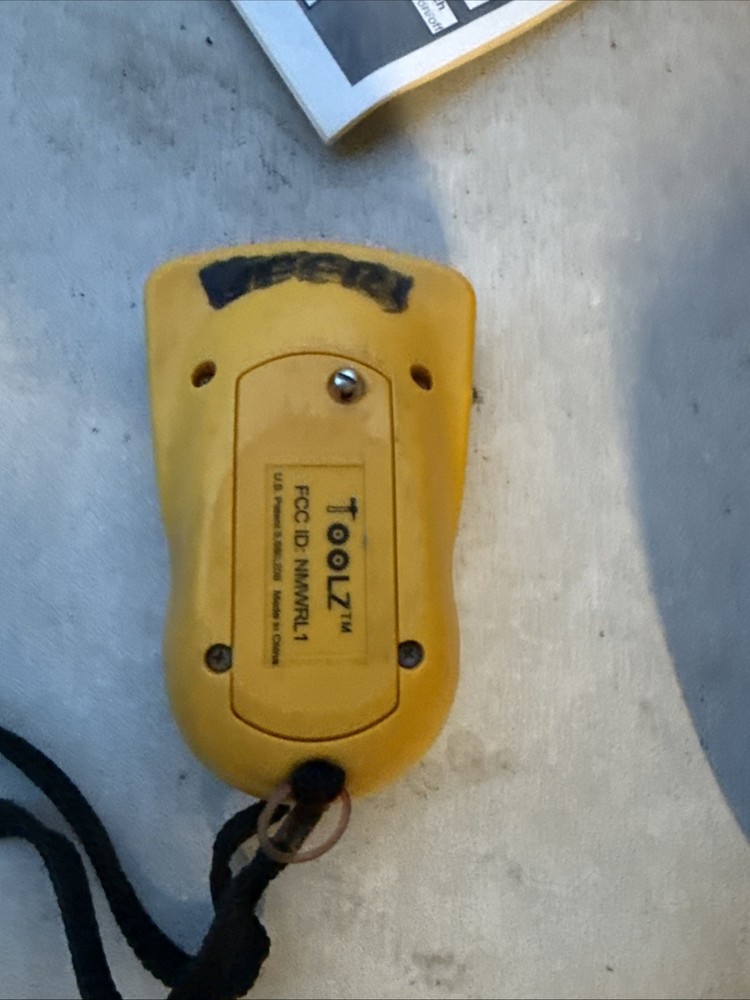 RoboToolz Robo Laser RB01001 Self Leveling Laser with Remote & Case UNTESTED