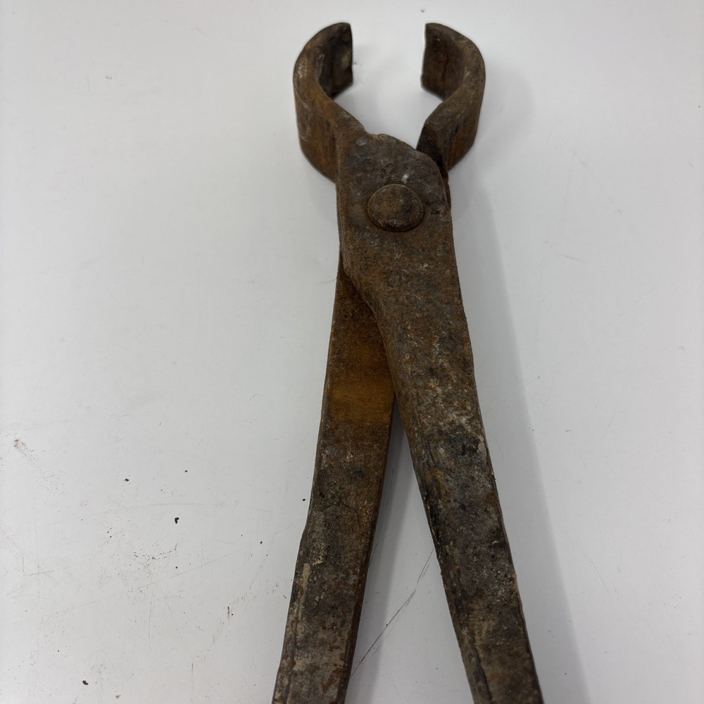 2 Blacksmith-Made Tools - Tongs & Ladle