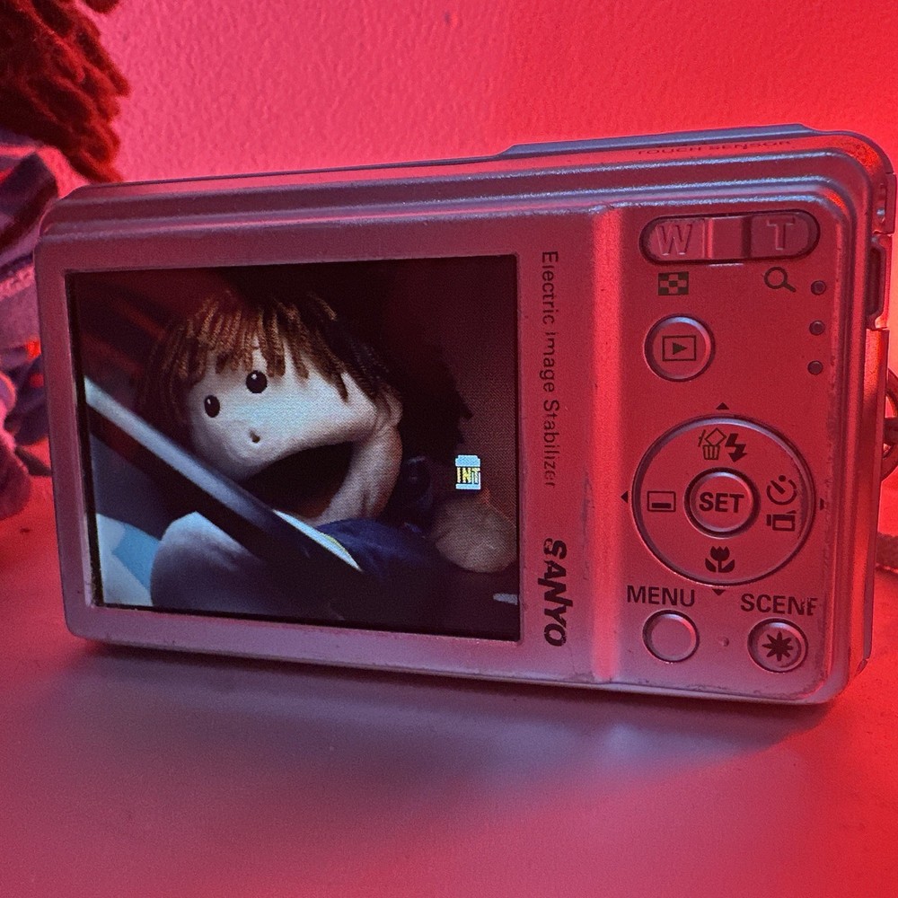 Sanyo VPC- E10 ex Digital Camera