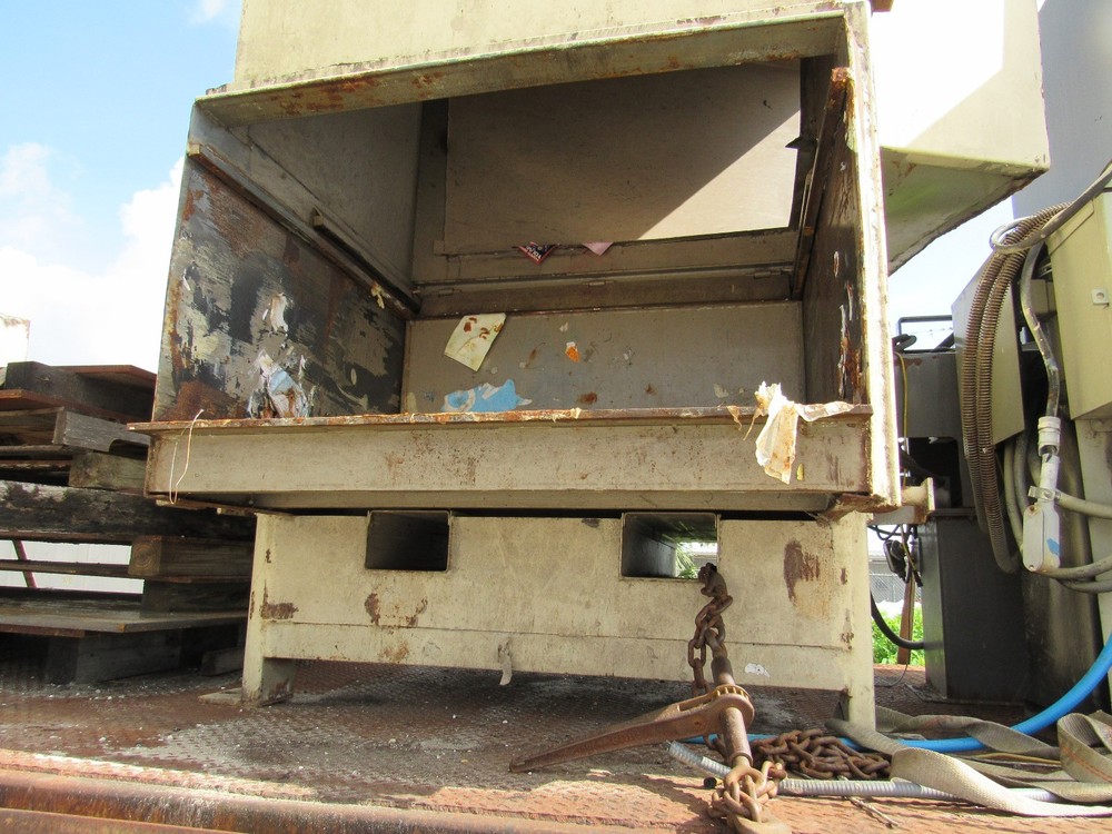 Commercial Trash Compactor