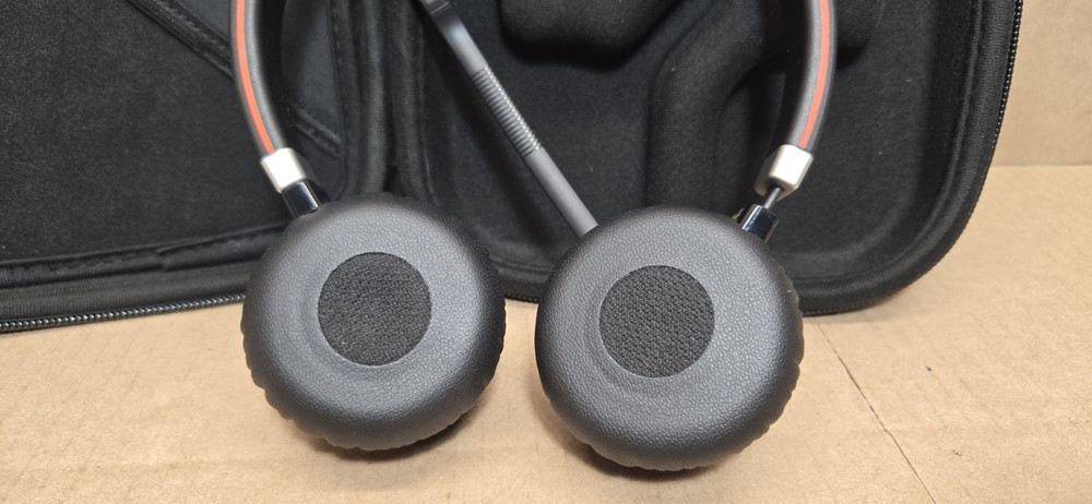 Jabra Evolve 65 Bluetooth Wireless Headset w/Dongle & Carry Case