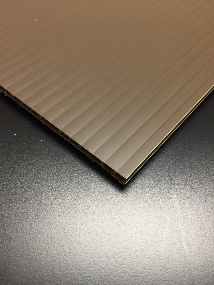 Coroplast 4mm 36" x 24" (4 Pack) Brown Corrugated Plastic Sheets Horizontal