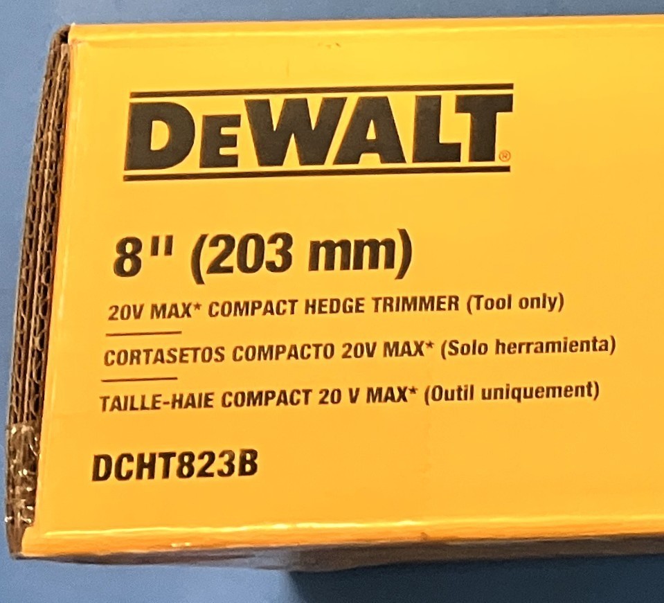 NEW DEWALT CORDLESS HEDGE TRIMMER DCHT823B (FRE015795)