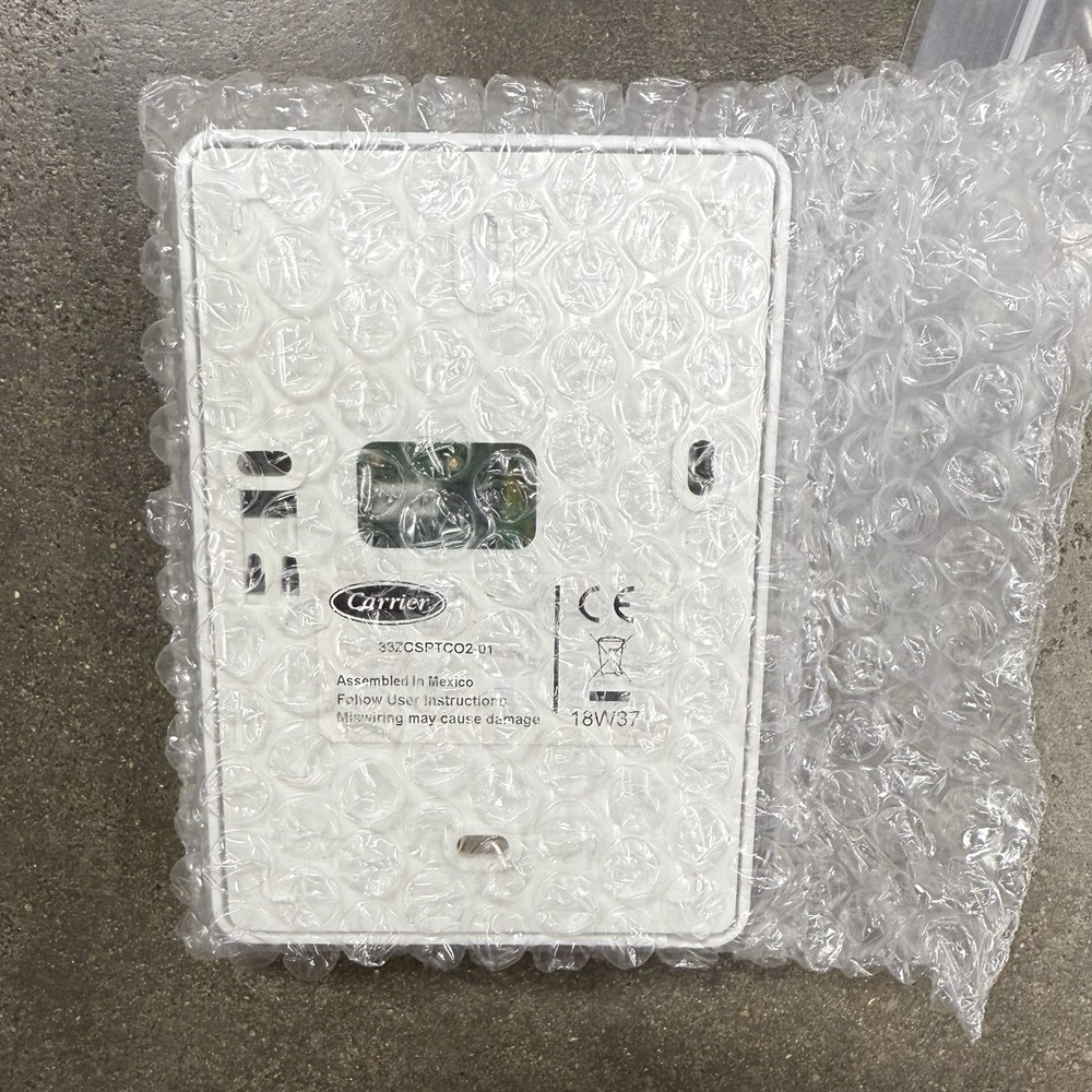 Carrier CO2 Ventilation Sensor w/LCD 33ZCSPTCO2-01