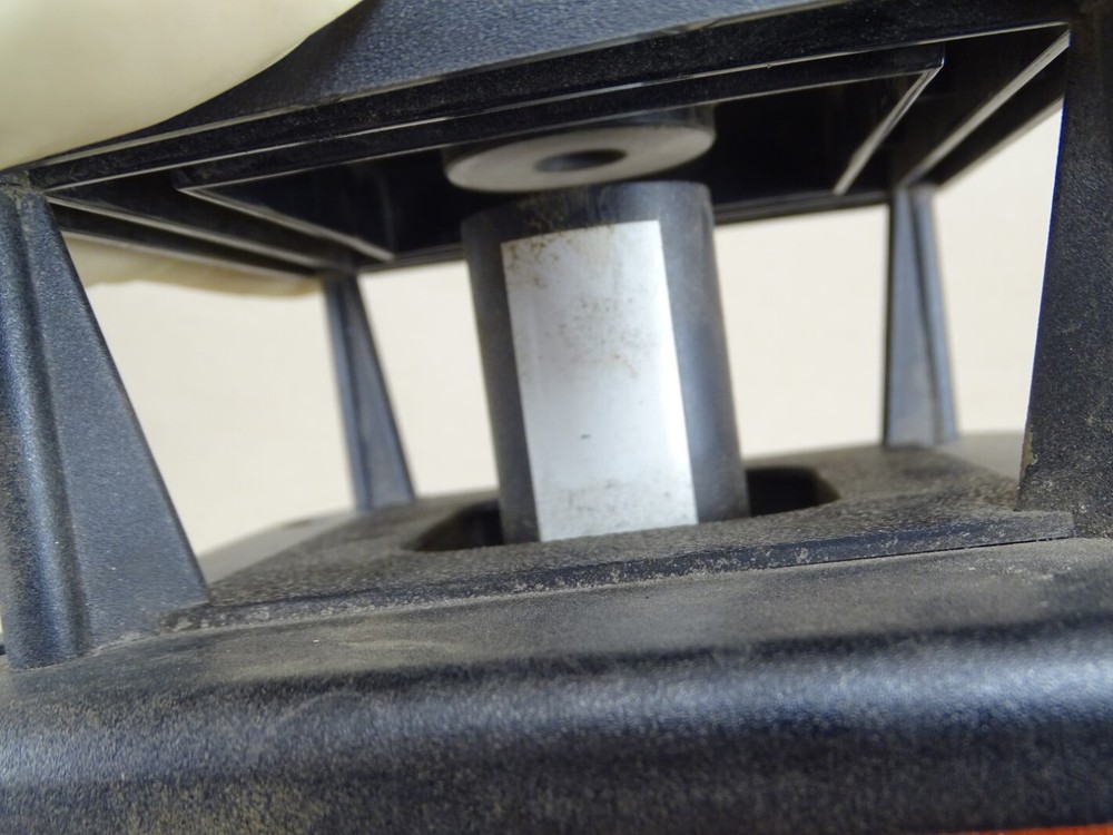 AGL Rotary Electronic Laser Level UNTESTED, EAGL20