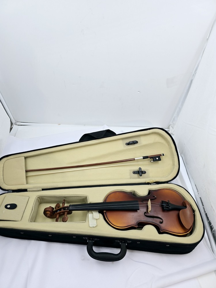 JI  V-15  Violin
