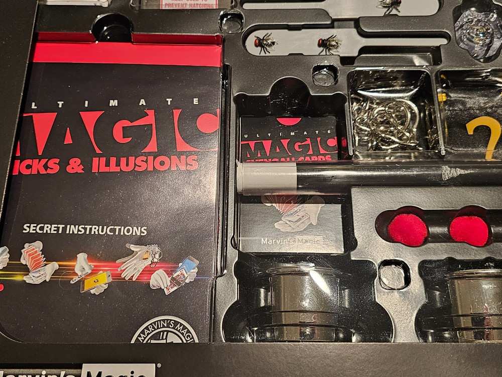Marvin's Magic Ultimate Magic 400 Tricks & Illusions The Complete Magic Show