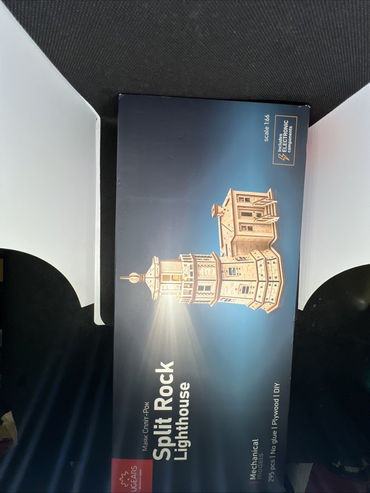 ugears 3d wooden puzzle Split Rock Lighthouse Includes Electronic Components 295