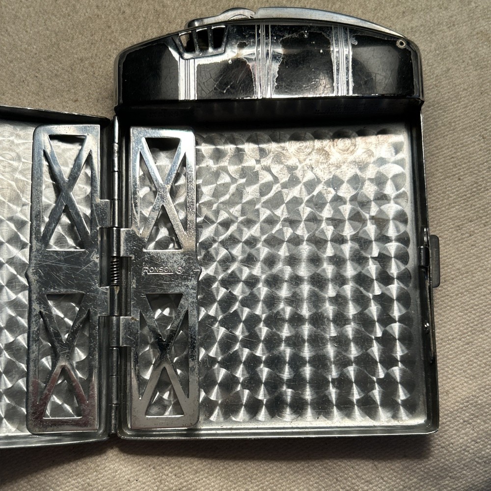 VINTAGE 1940's ART DECO RONSON MASTERCASE LIGHTER & CIGARETTE CASE