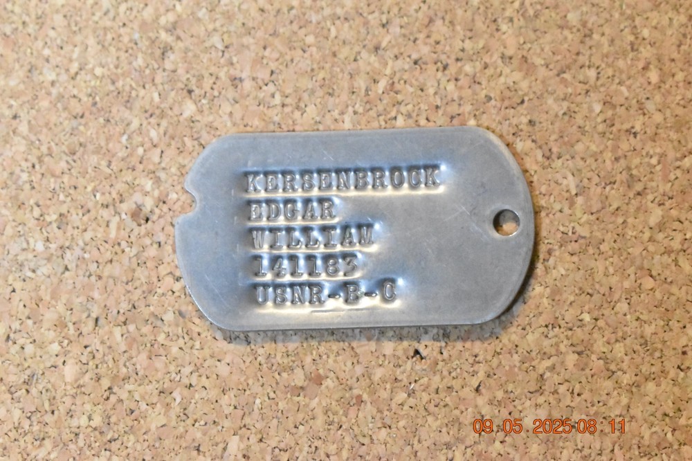 Post-WW2 US Navy Field Officer Dog Tags