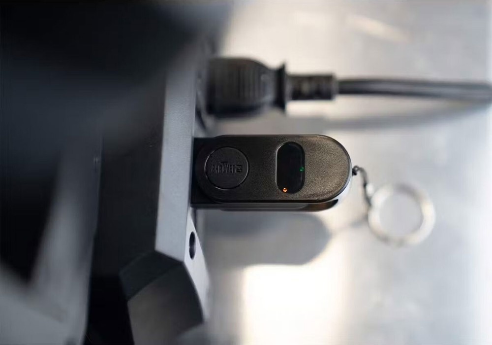 Chauvet DFI USB2 Finger-Sized Wireless D-Fi Transceiver