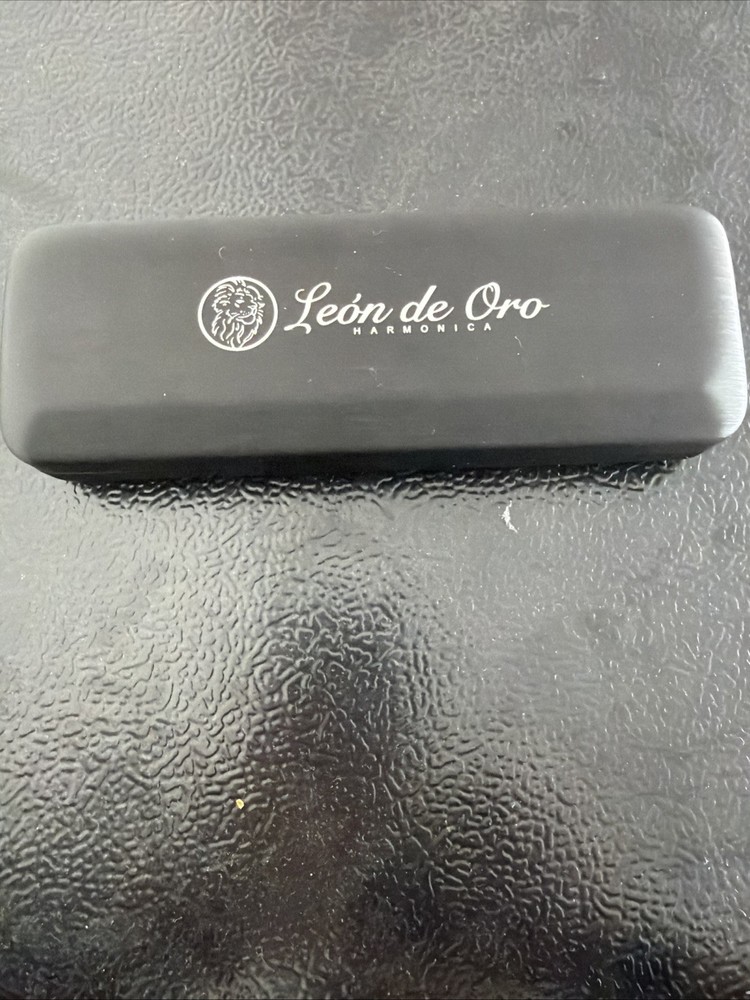 Leon de Oro Harmonica 24 holes