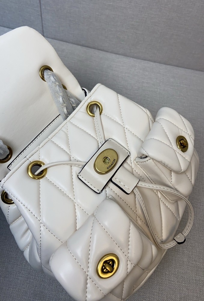 Backpack 21 CU076 White Nappa Leather