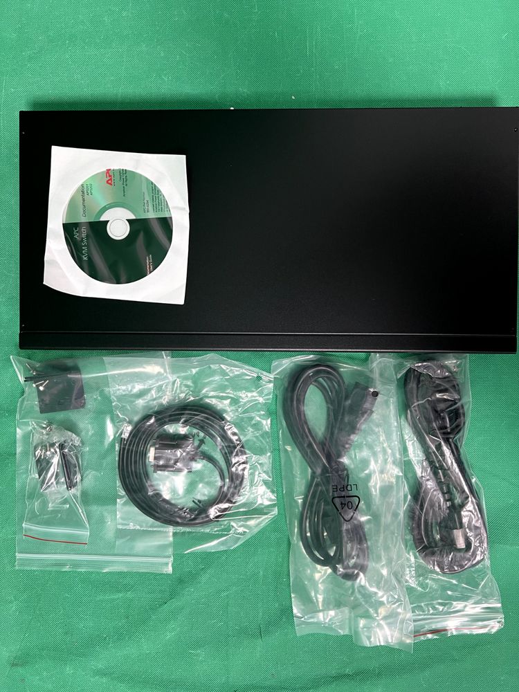 APC AP5201 8-Port High-Density KVM Switch *UNTESTED / PLEASE READ*