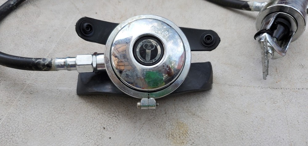 US Divers Aqua Lung DeepStar II Regulator Set SCUBA