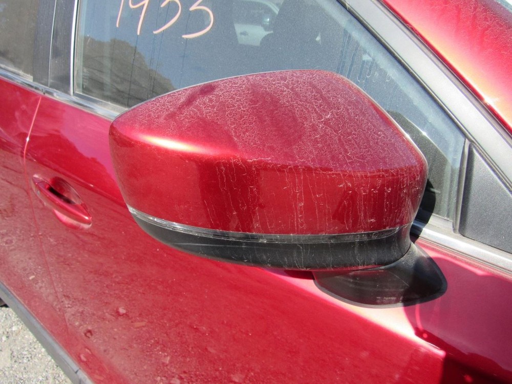 CX-5 2017 Glove Box 1000541