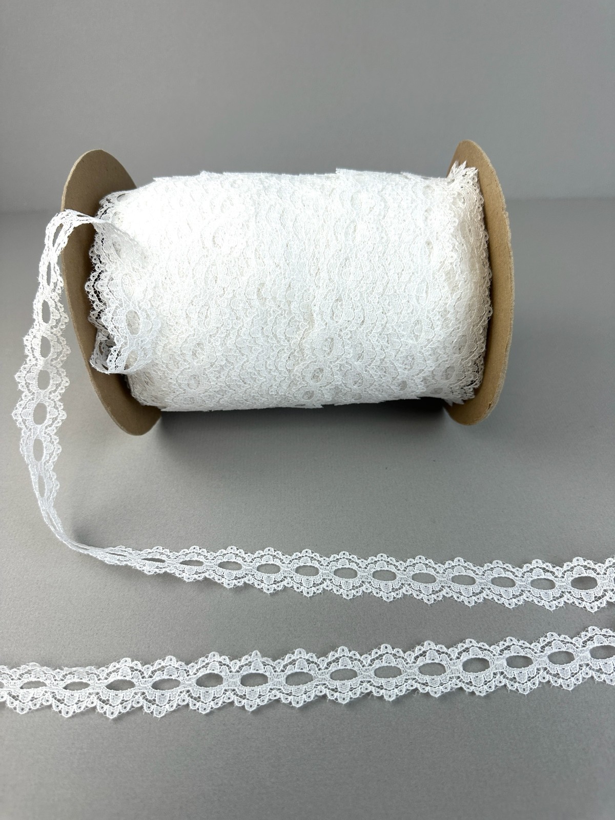 Vintage Lace Trim White 3/4"W 250 Yd Spool Sewing Lingerie