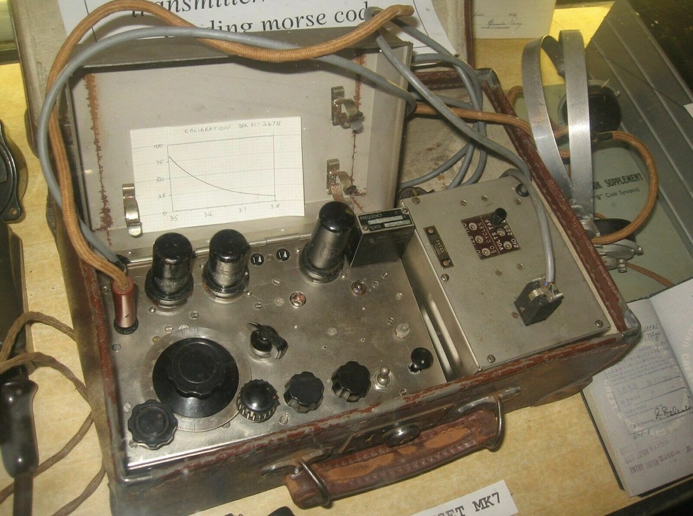 PARASET replica transceiver set of 3 tube holders