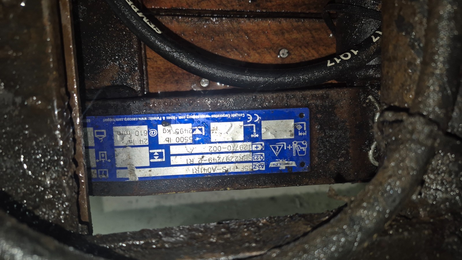 Cascade Class 2 Side Shift Fork Positioner – SPR229749-Z-RI – 5,000 lb Capacity