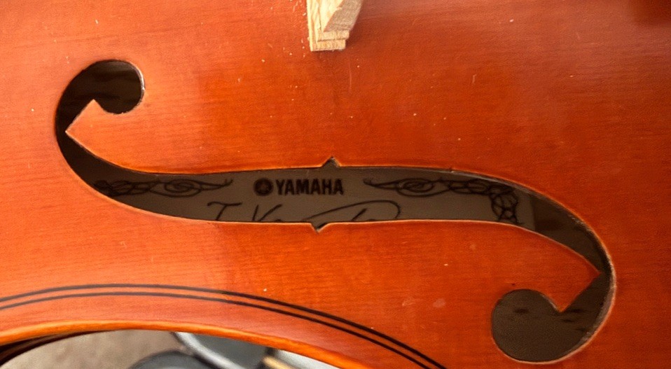 Yamaha Violin Model V-5 3/4 Size with Case