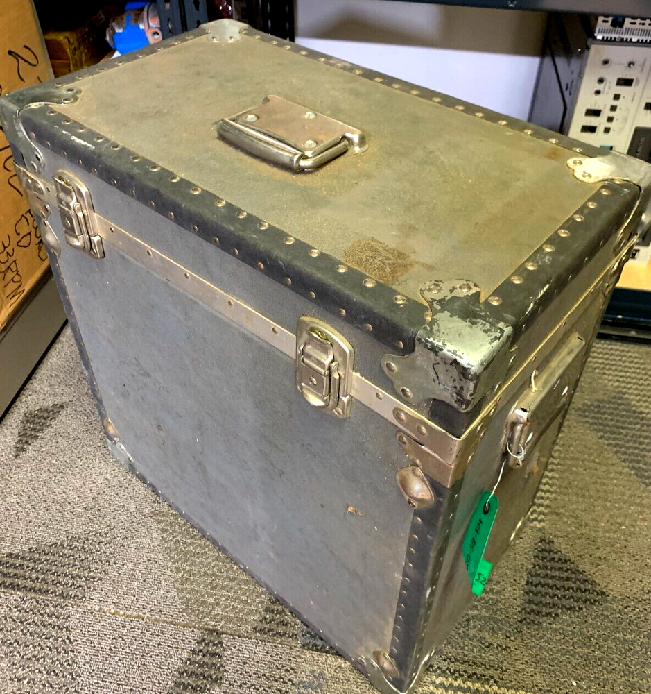 Biosonics model 101 sonar DEEP WATER echo sounder receiver, locking hard case