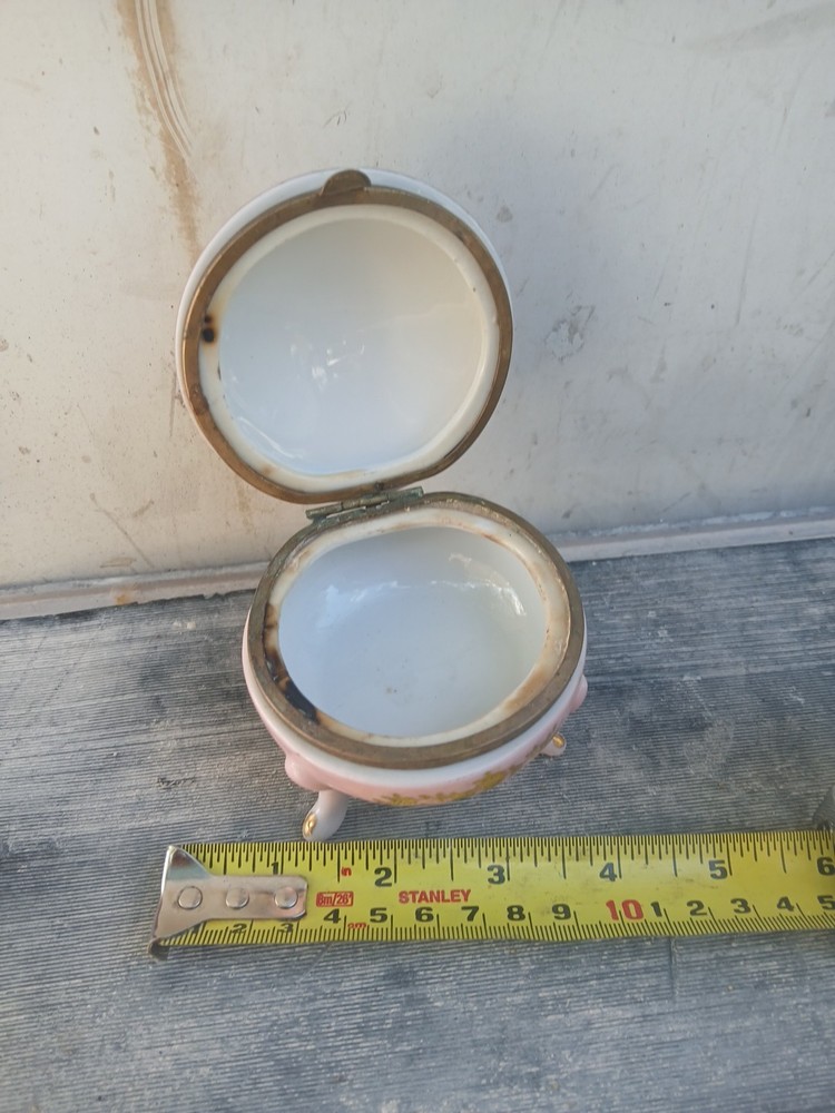 1950s Japanese Powder Box