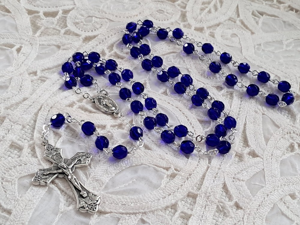 La Petit Cobalt Blue Glass Rosary in Silver