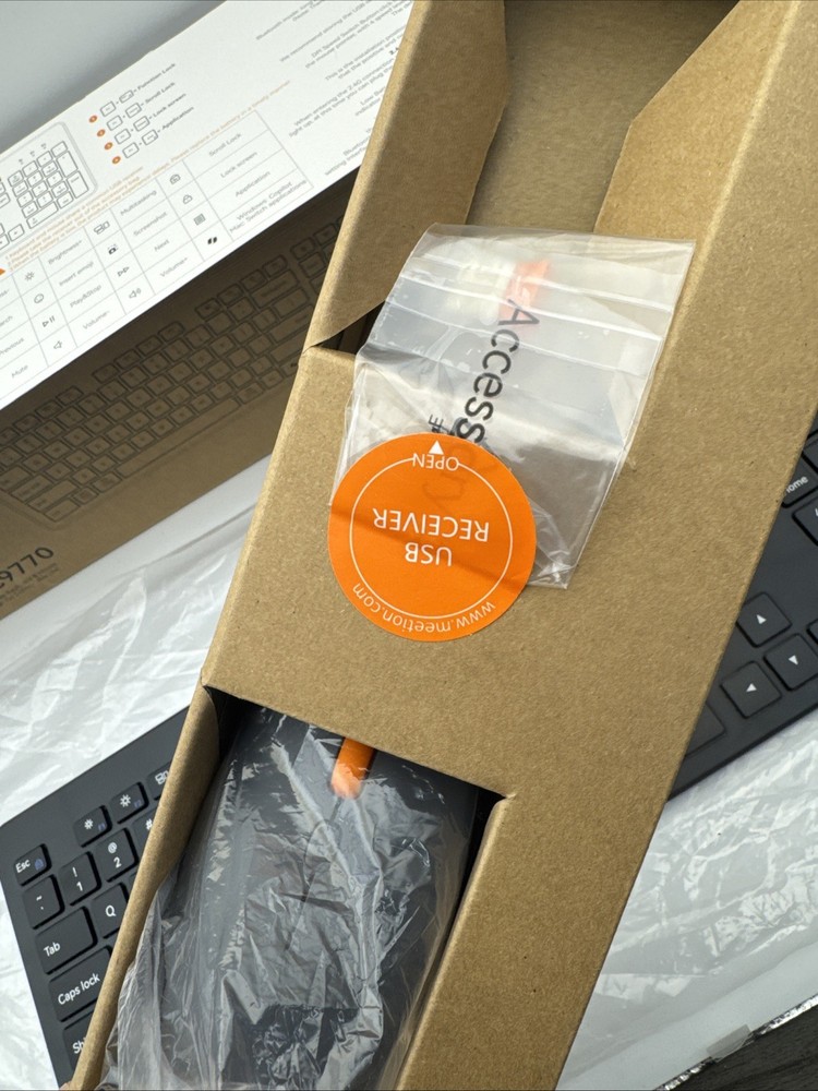 Meetion BTC9770 Wireless Bluetooth Keyboard Mouse Combo Open Box